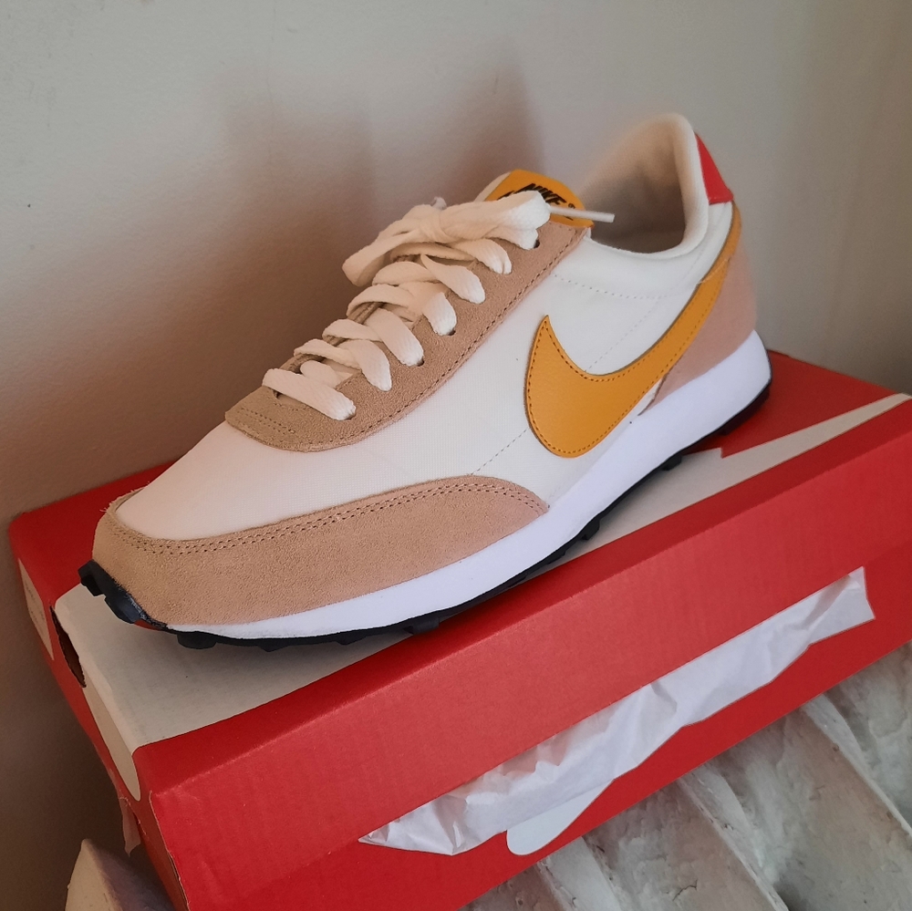 Nike Day Break